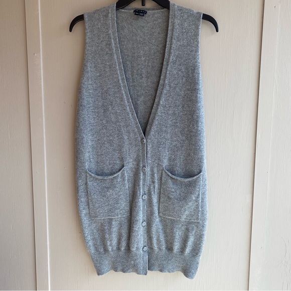 ERC Theory Women’s Long Grey Cashmere Sweater Vest with Pockets Size M - Picture 1 of 8